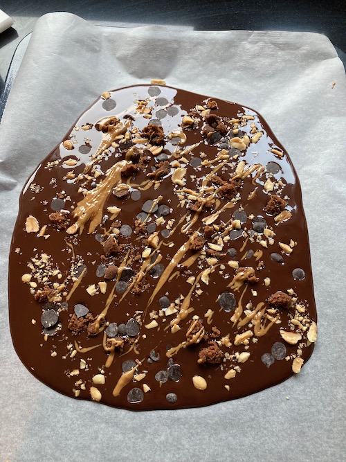 Keto Netflix & Chilllld bark