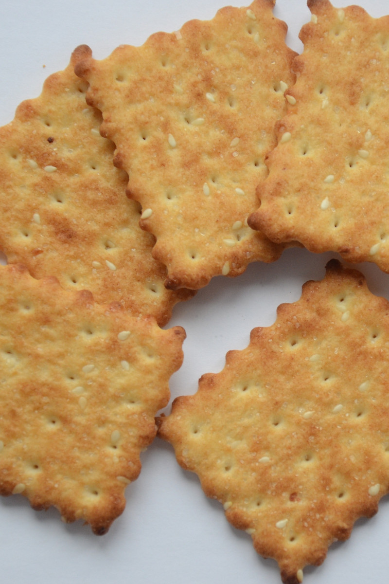 Lowcarb and keto crackers in the Netherlands Trust No Carb