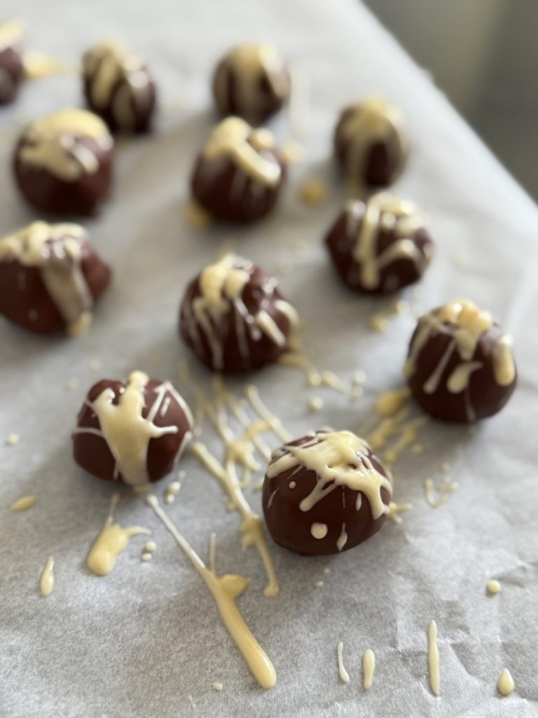 Cottage Cheese Protein Balls