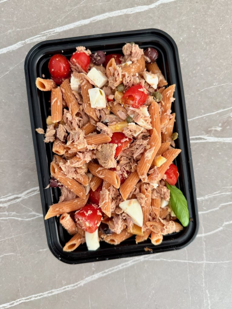 Summer Protein Pasta Salad with Tuna 