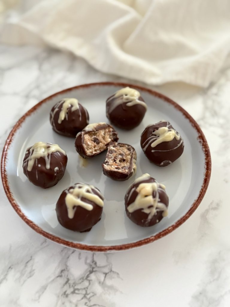 Cottage Cheese Protein Balls